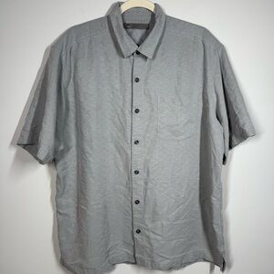 REI Lightweight Short Sleeve Button Up Shirt Men’s XL Gray Casual Outdoor